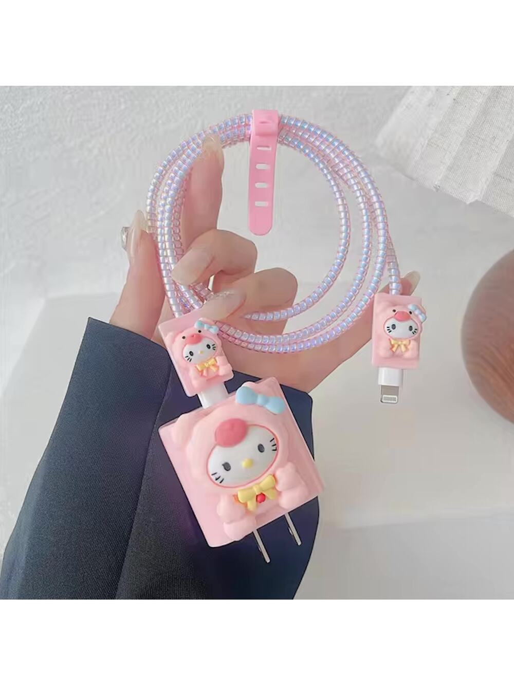 Hello Kitty iPhone Charger Protector P21